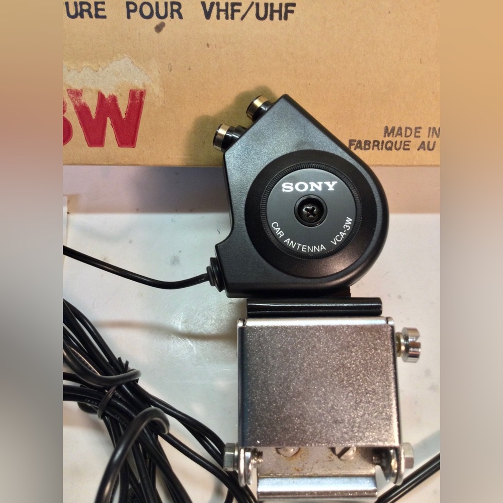 SONY VCA-3W Car Antenna VHF/UHF Rare Vintag 1981 For Portable TV FX-310 & Others - Picture 2 of 4